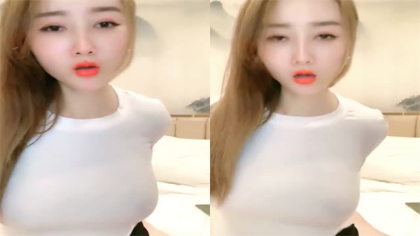 [黑丝美少女] 豪乳骚货骑脸输出 深喉侍奉无码中出 发情女上位淫叫不断